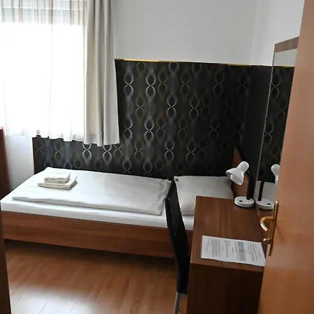 Bed & Breakfast Haus Nova *