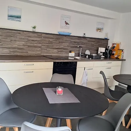 Haus Nova Bed & Breakfast 3*