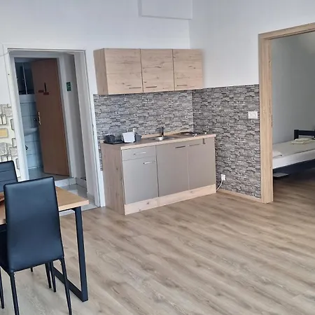 Haus Nova 3* Wiener Neustadt