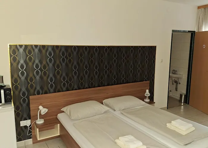 Haus Nova 3* Wiener Neustadt