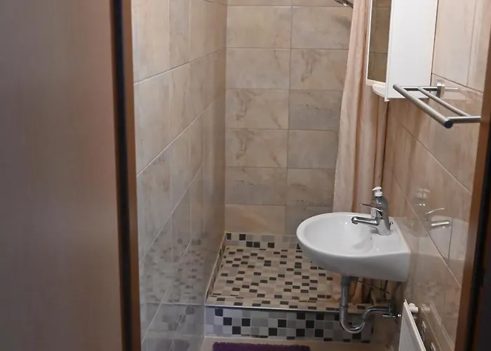 Haus Nova Bed & Breakfast