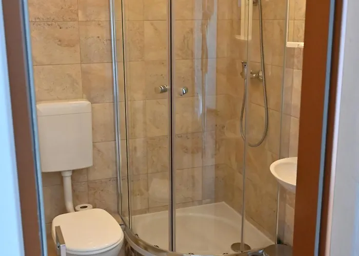 Bed & Breakfast Haus Nova Wiener Neustadt